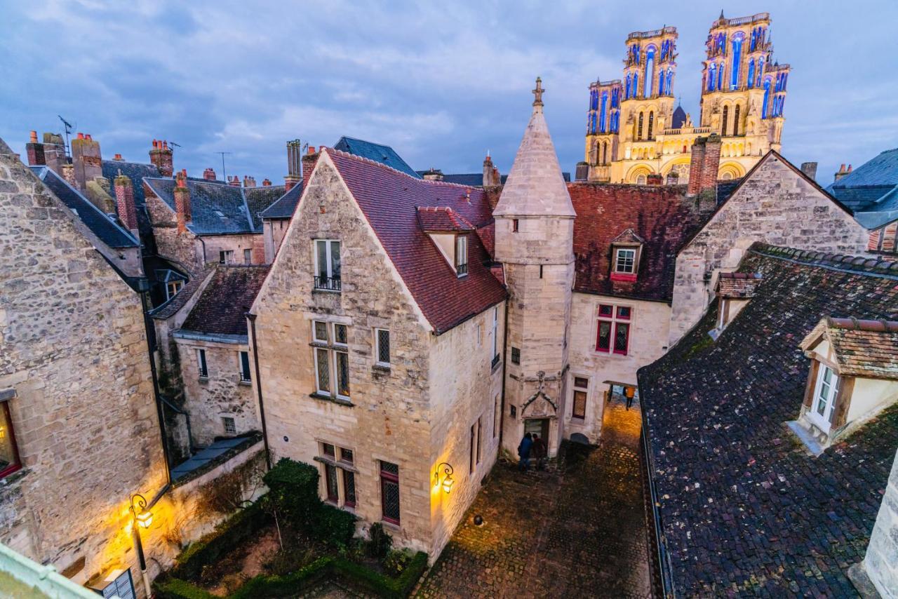 Nid Douillet La Cour Du Dauphin, Vue Cathedrale Imprenable Laon Exterior foto